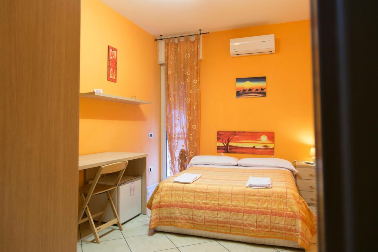 Campi Flegrei House Hotel เนเปิลส์ ภายนอก รูปภาพ